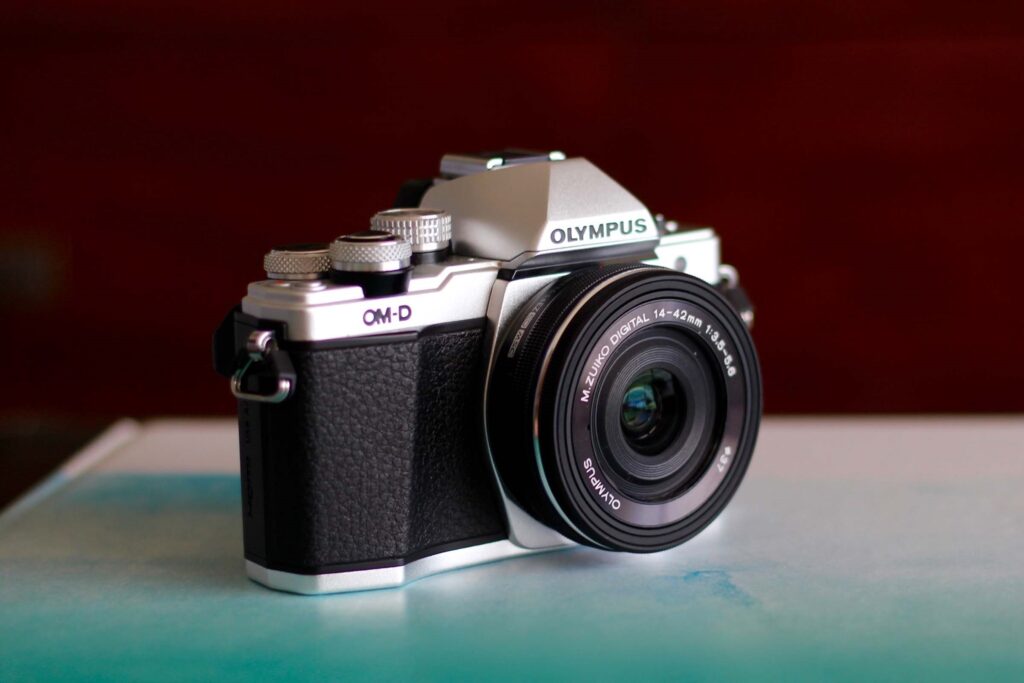 Olympus OM-D E-M10 Mark II