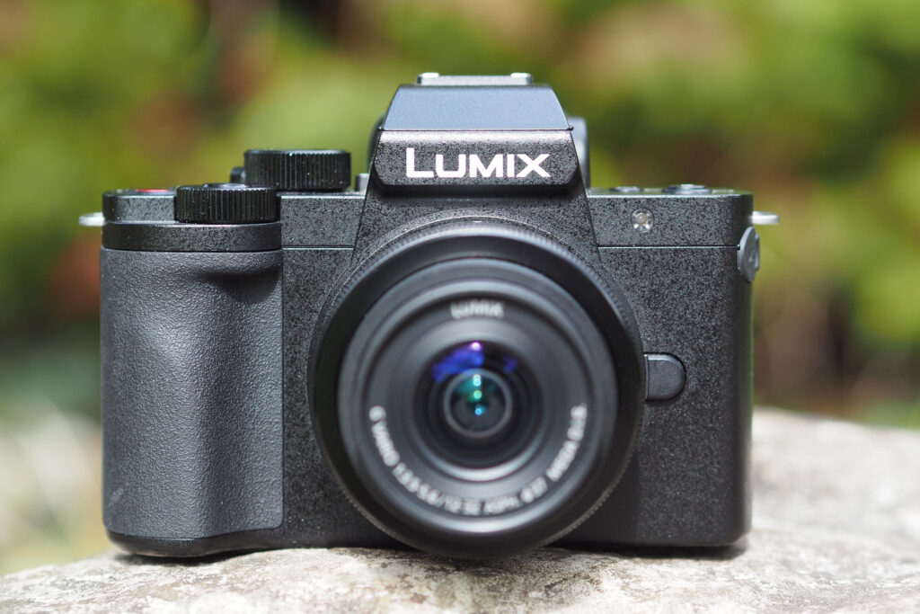 Panasonic_Lumix_G100-07
