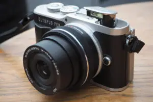 OLYMPUS DIGITAL CAMERA