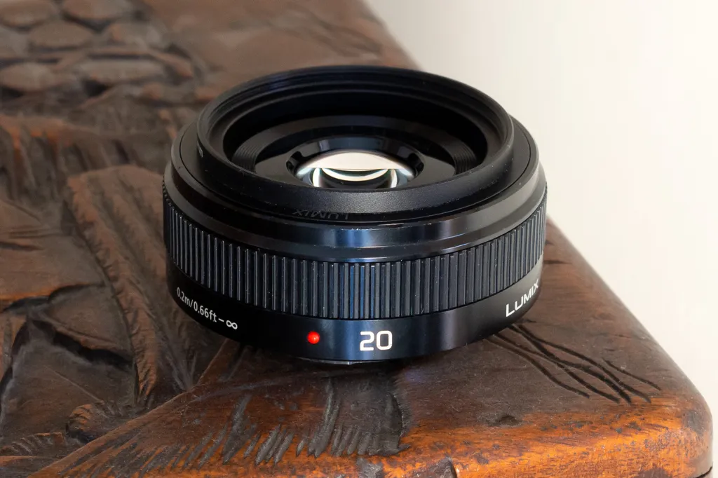 panasonic-lumix-g-20mm-f1-7-ii