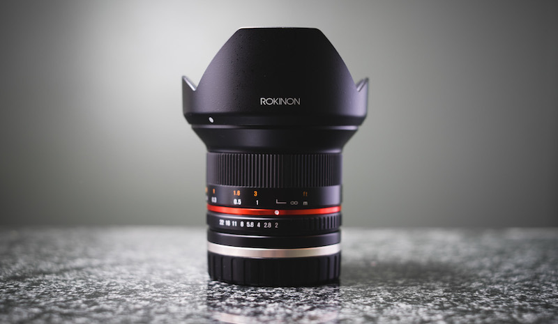 Les Meilleurs Objectifs Grand-Angles pas chers pour Paysages 6 Samyang 12mm f2.0 NCS CS MFT