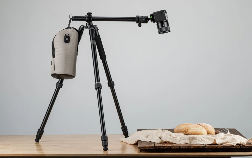 Trépied Rollei C5i avec appareil photo et pain