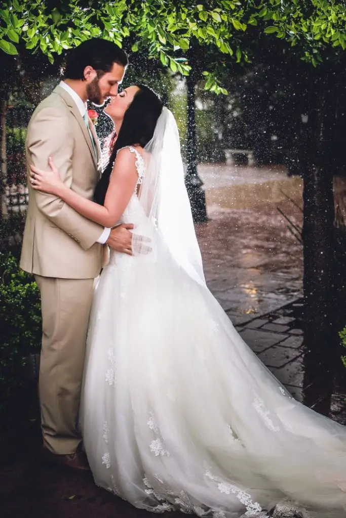 Comment faire de superbes photos de mariage même lorsqu'il pleut7