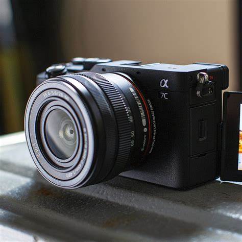 Sony A7C
