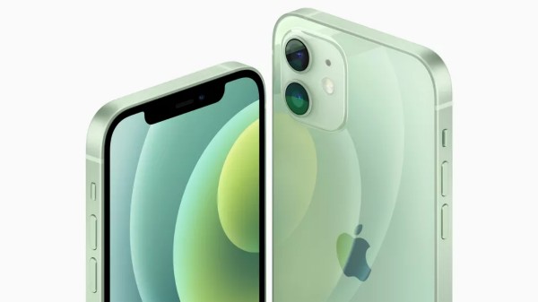 Apple iPhone 12 .