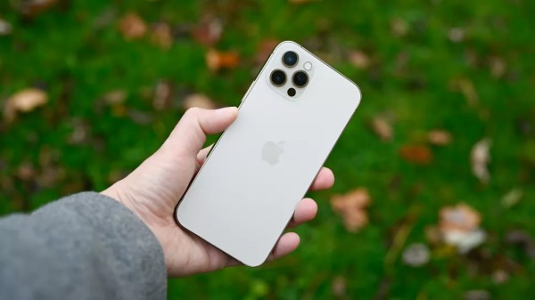 Apple iPhone 12 Pro