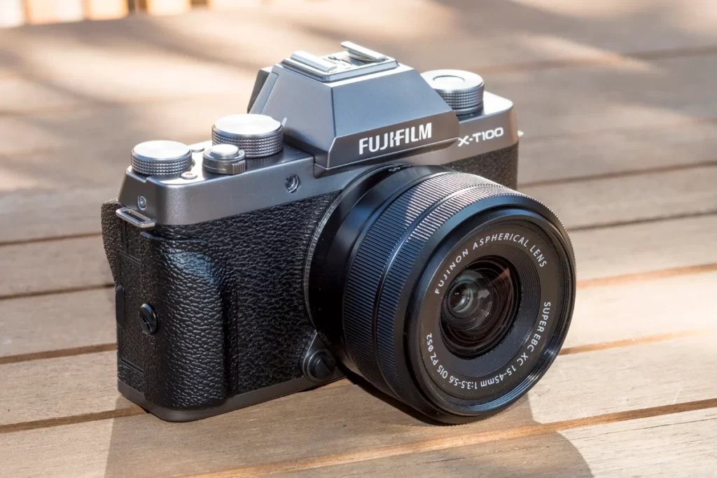 FUJIFILM X-T100