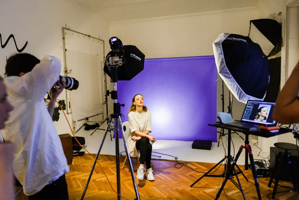 Brisez les règles, créez des photos uniques ! 4 Le Beauty Dish est uniquement destiné à la photographie de beauté