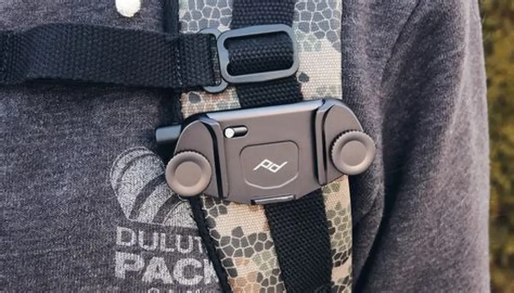 Meilleures sangles pour appareil photo en 2025 : Confort, sécurité & style 6 Peak Design Capture Clip