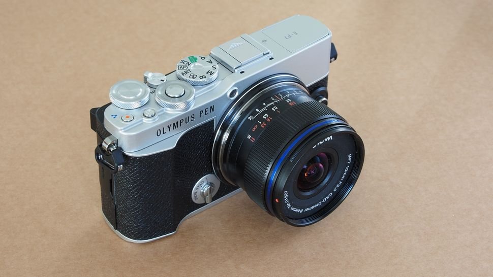 Olympus PEN E-P7